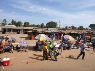 Market on the outskirts of Solwezi.
